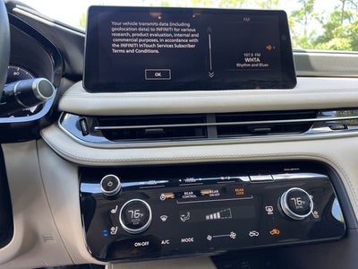 2023 INFINITI QX60 LUXE AWD