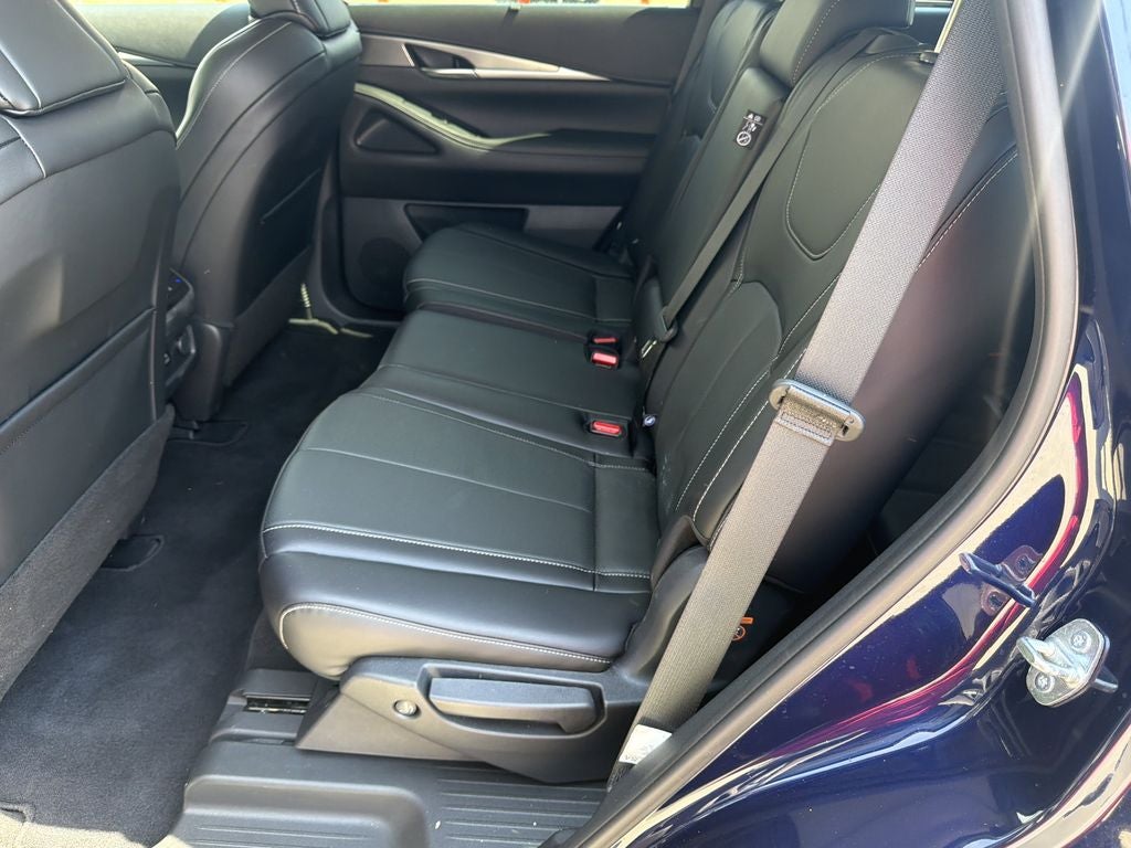 2023 INFINITI QX60 LUXE AWD