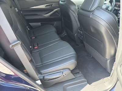 2023 INFINITI QX60 LUXE AWD