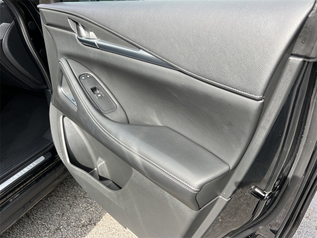 2023 INFINITI QX60 LUXE AWD