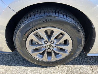 2021 Toyota Sienna LE 8 Passenger