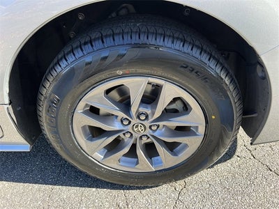 2021 Toyota Sienna LE 8 Passenger