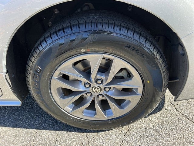 2021 Toyota Sienna LE 8 Passenger