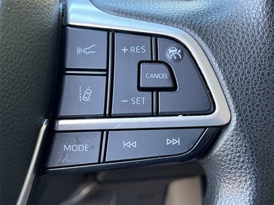 2021 Toyota Sienna LE 8 Passenger