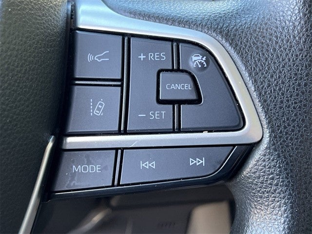 2021 Toyota Sienna LE 8 Passenger