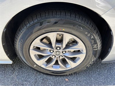 2021 Toyota Sienna LE 8 Passenger