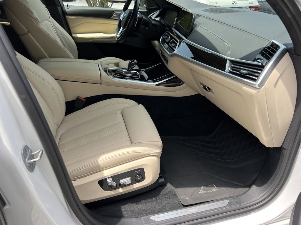 2021 BMW X7 xDrive40i