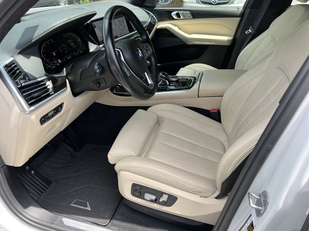 2021 BMW X7 xDrive40i