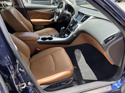 2023 INFINITI Q50 LUXE RWD
