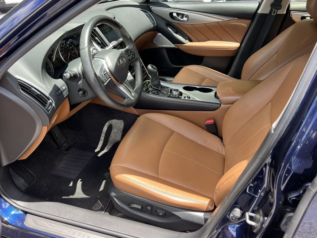 2023 INFINITI Q50 LUXE RWD