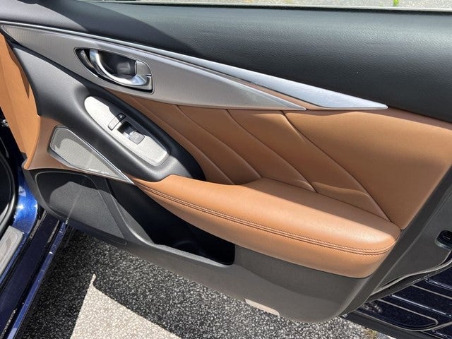 2023 INFINITI Q50 LUXE RWD