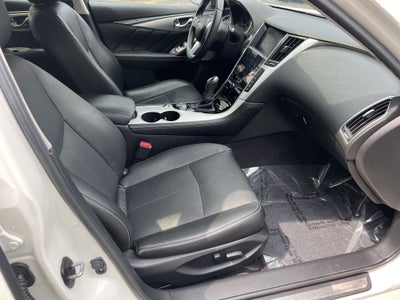 2022 INFINITI Q50 LUXE AWD