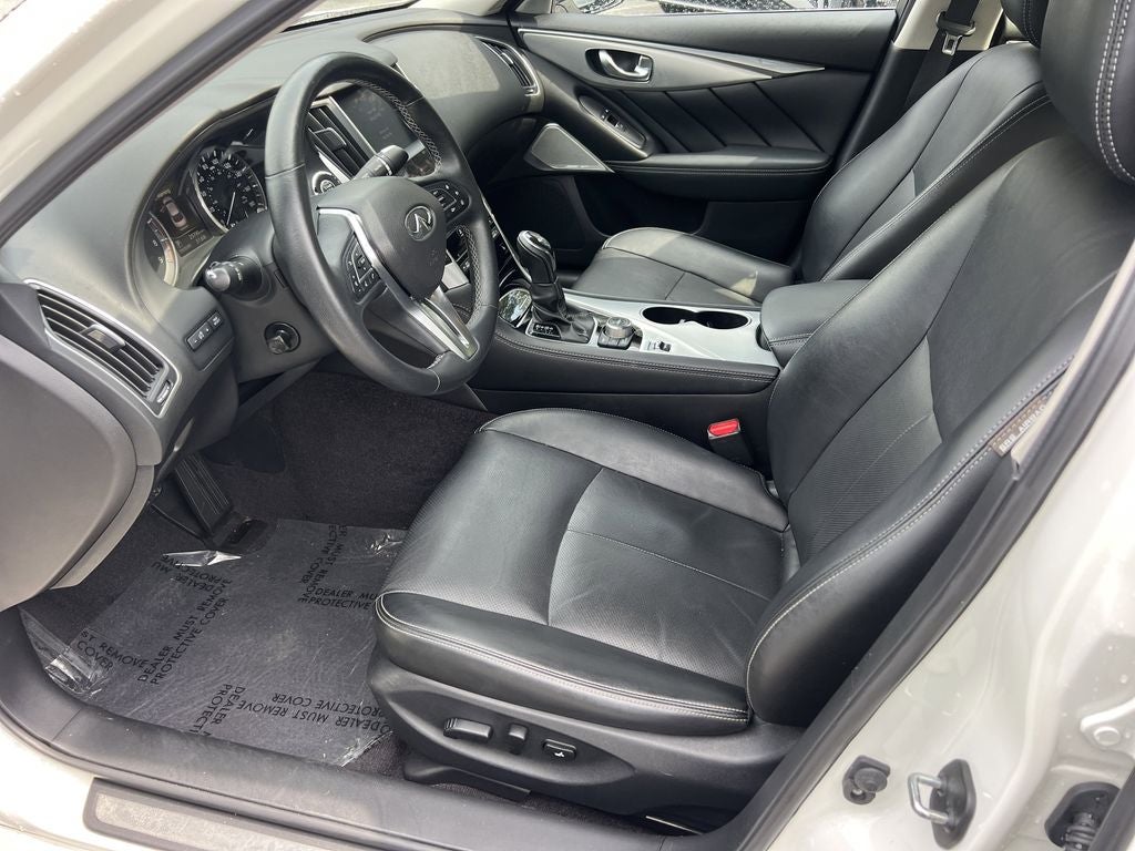 2022 INFINITI Q50 LUXE AWD
