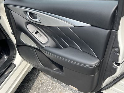 2022 INFINITI Q50 LUXE AWD