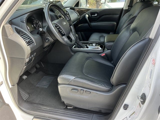 2024 INFINITI QX80 LUXE 4WD