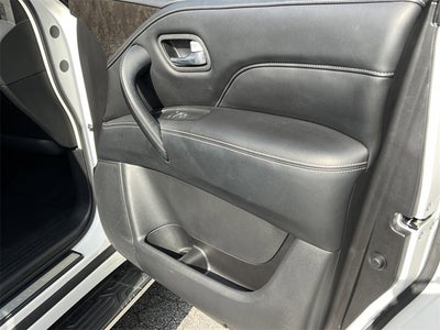 2024 INFINITI QX80 LUXE 4WD