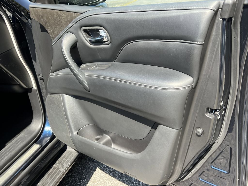 2024 INFINITI QX80 LUXE 4WD