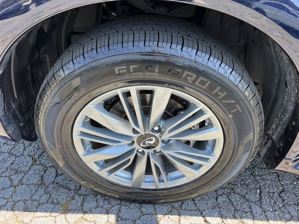 2024 INFINITI QX80 LUXE 4WD