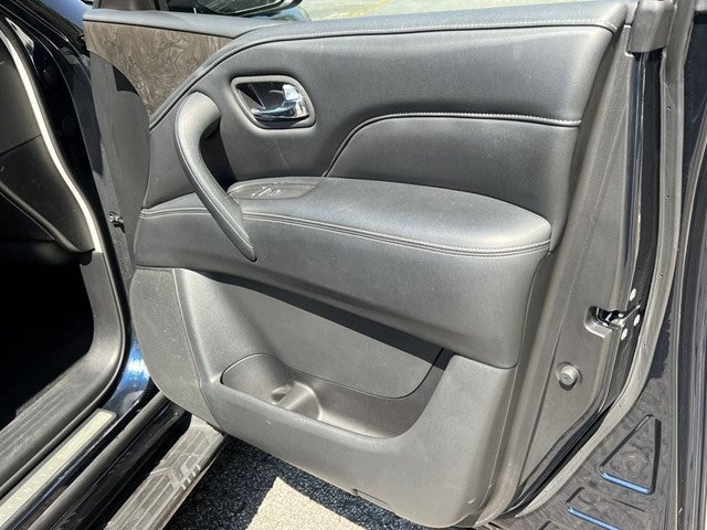 2024 INFINITI QX80 LUXE 4WD