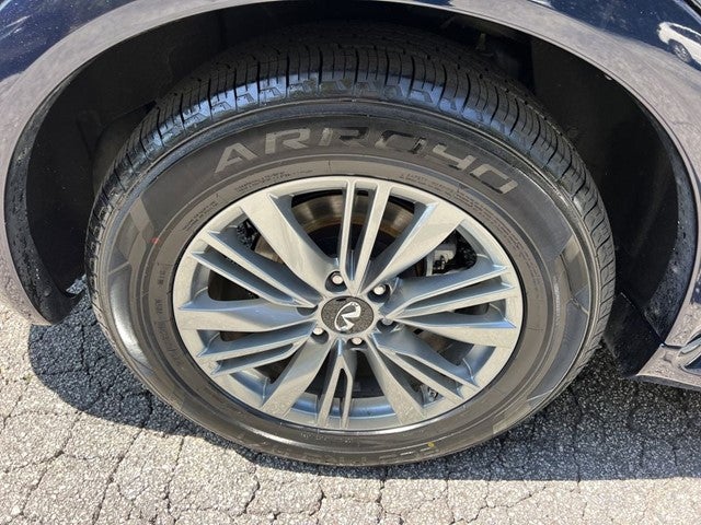 2024 INFINITI QX80 LUXE 4WD