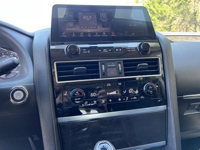 2024 INFINITI QX80 LUXE 4WD