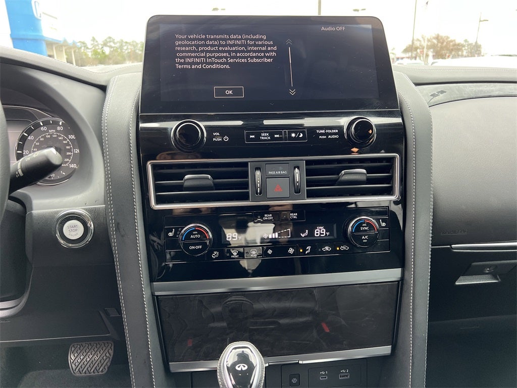 2024 INFINITI QX80 LUXE 4WD