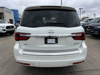 2024 INFINITI QX80 LUXE 4WD