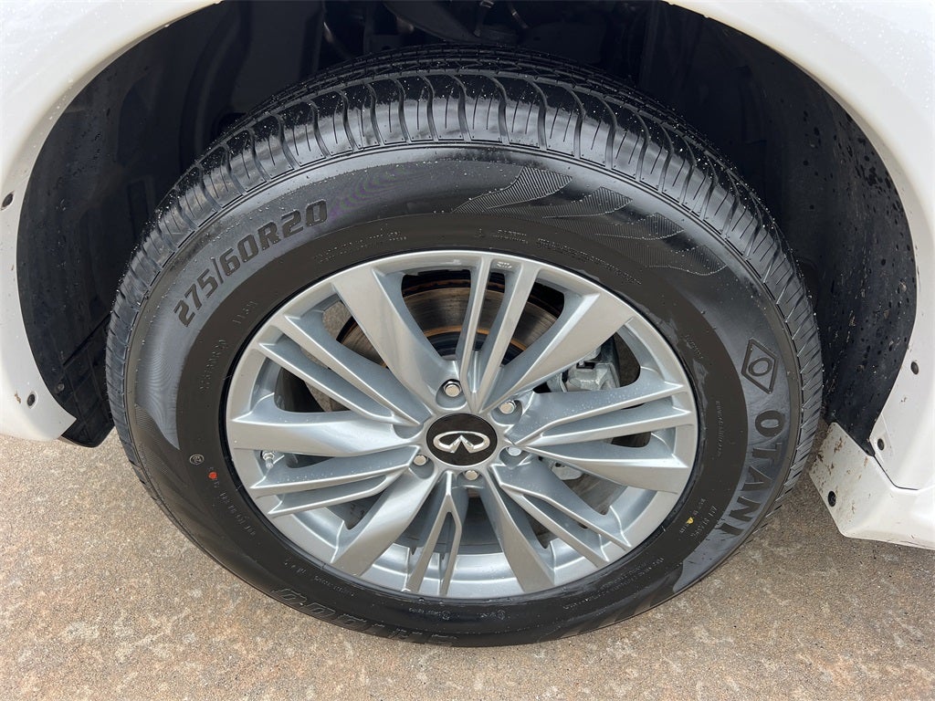 2024 INFINITI QX80 LUXE 4WD