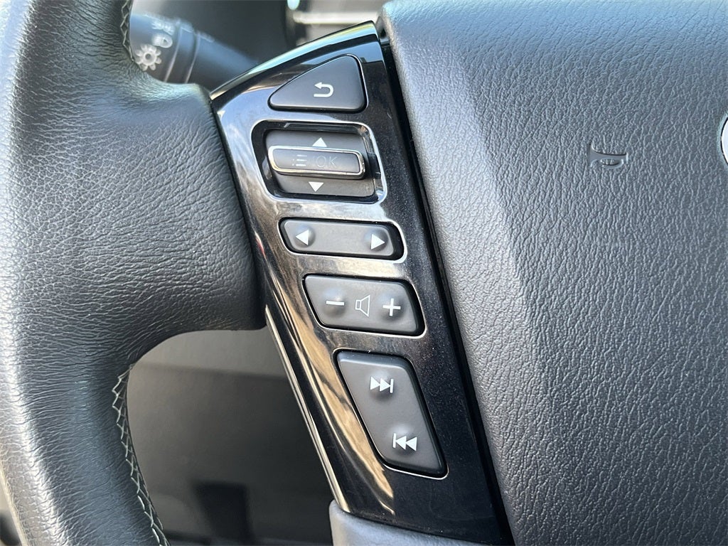 2023 INFINITI QX80 LUXE RWD