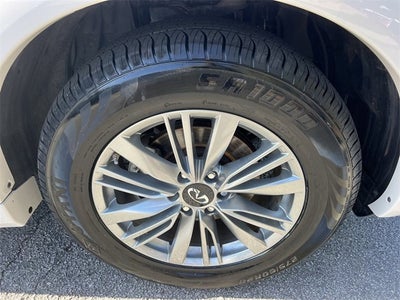 2023 INFINITI QX80 LUXE RWD