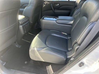 2023 INFINITI QX80 LUXE RWD