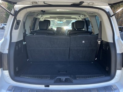 2023 INFINITI QX80 LUXE RWD