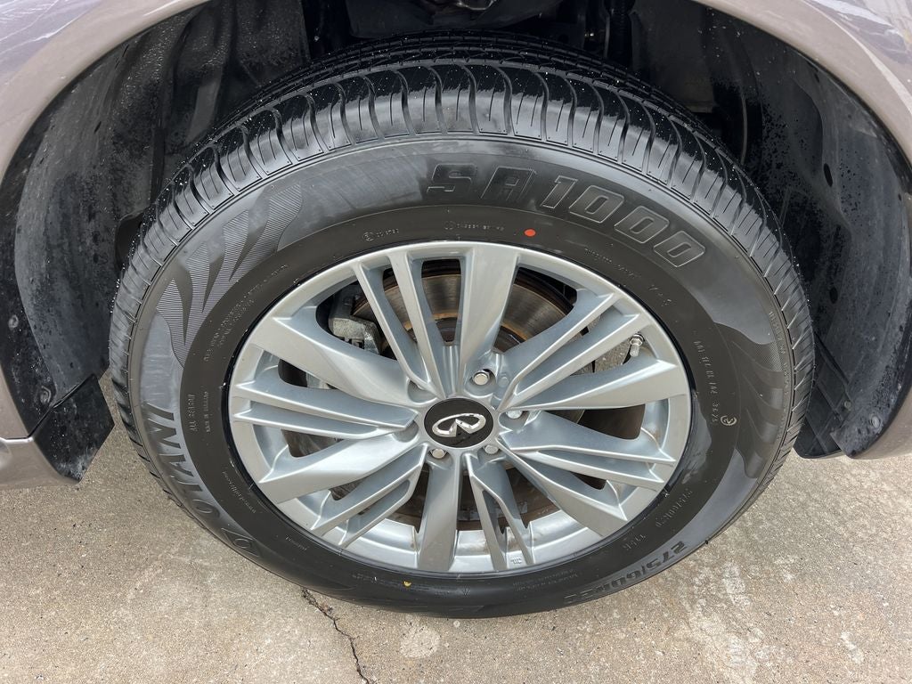 2024 INFINITI QX80 LUXE RWD