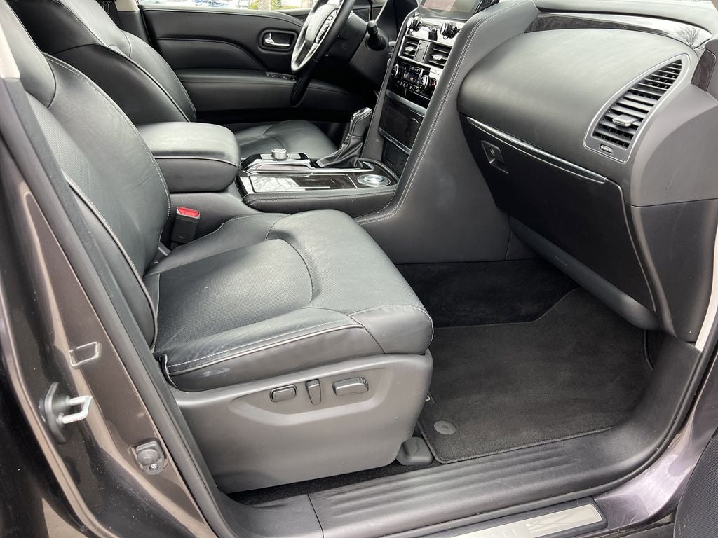 2024 INFINITI QX80 LUXE RWD