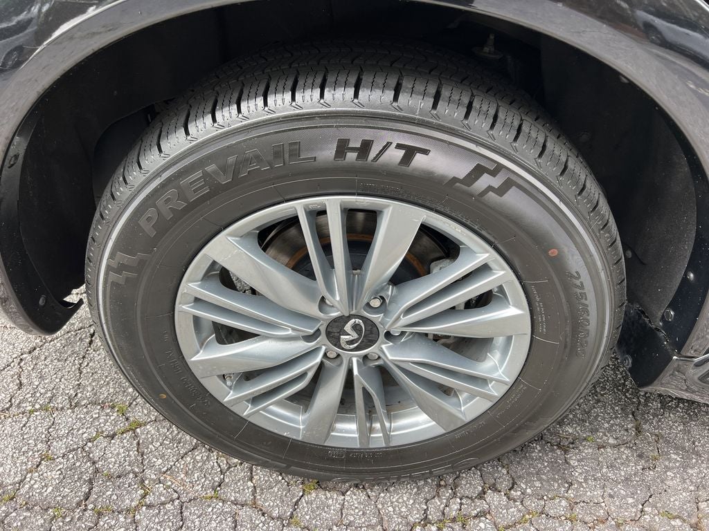 2023 INFINITI QX80 LUXE RWD