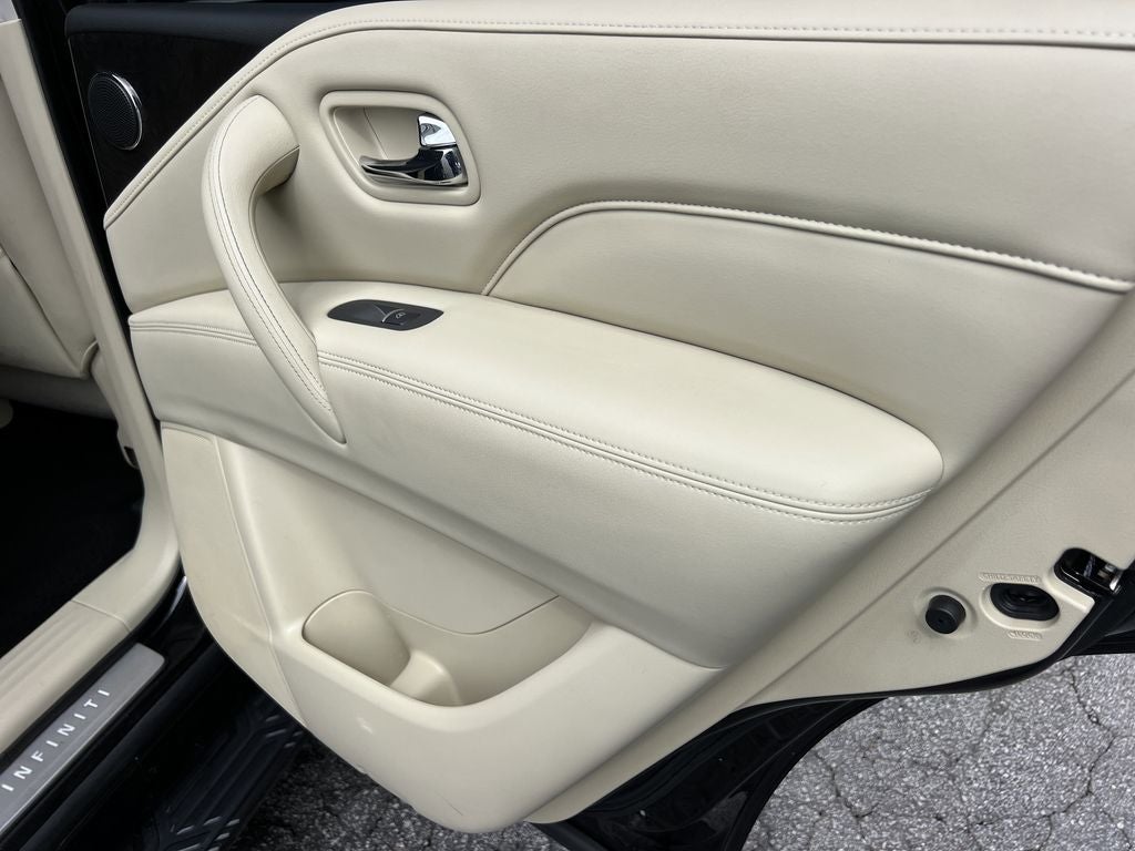 2023 INFINITI QX80 LUXE RWD