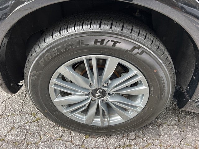 2023 INFINITI QX80 LUXE RWD