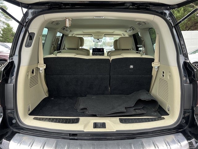 2023 INFINITI QX80 LUXE RWD