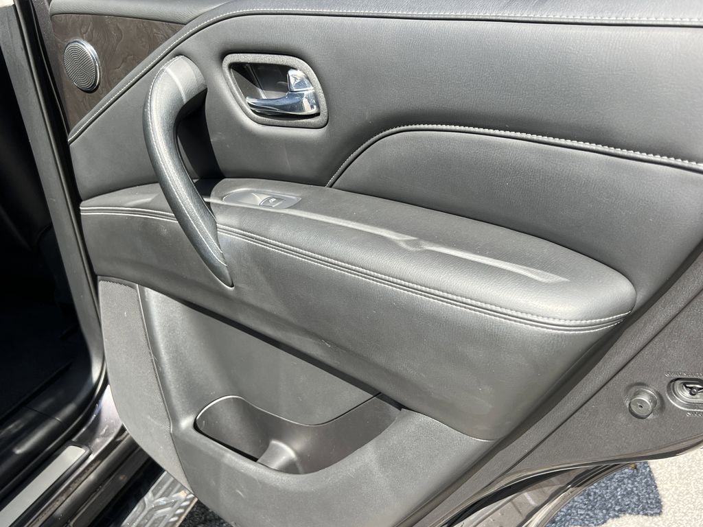 2024 INFINITI QX80 LUXE RWD