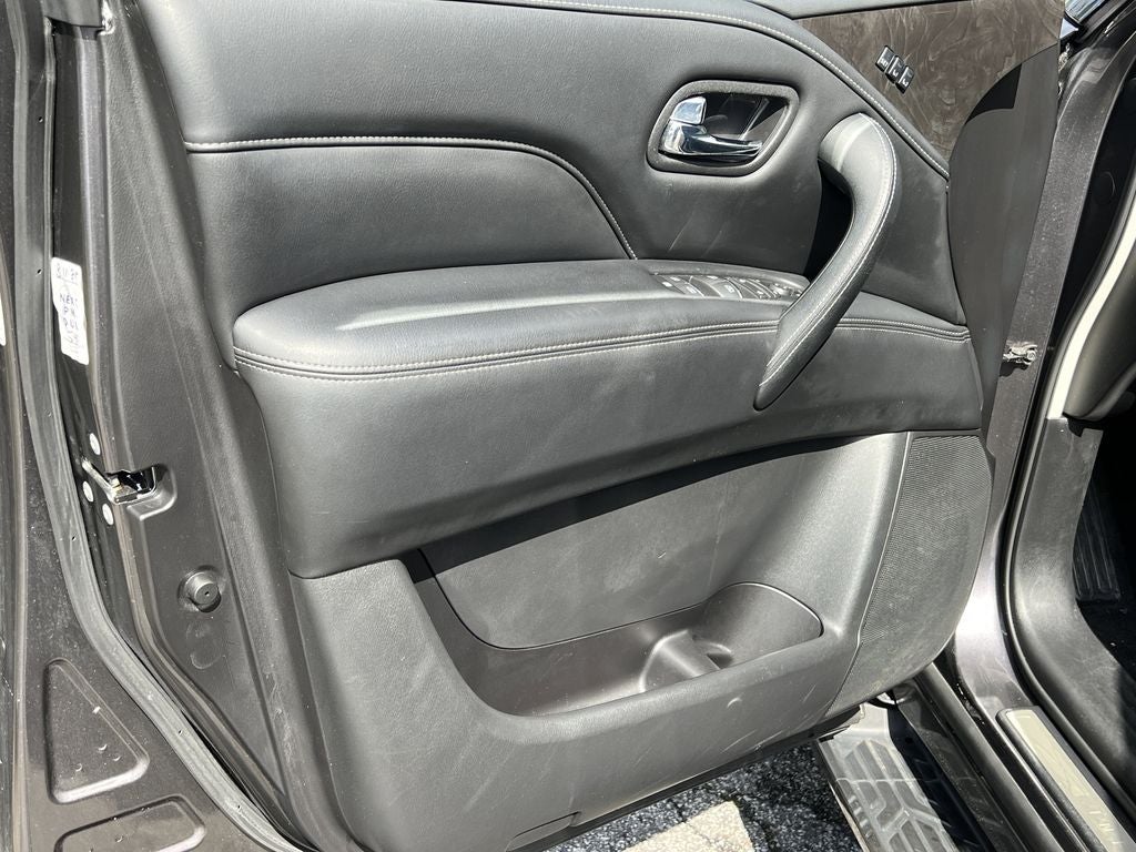 2024 INFINITI QX80 LUXE RWD