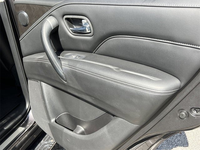 2024 INFINITI QX80 LUXE RWD