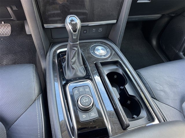 2024 INFINITI QX80 LUXE RWD