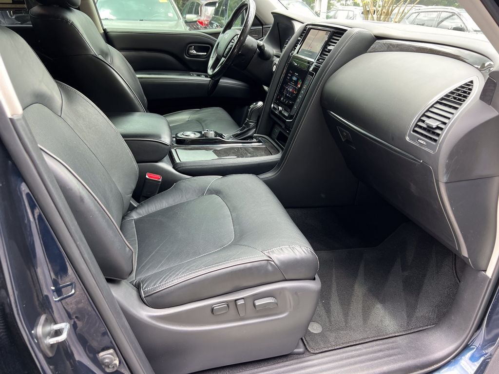 2021 INFINITI QX80 LUXE