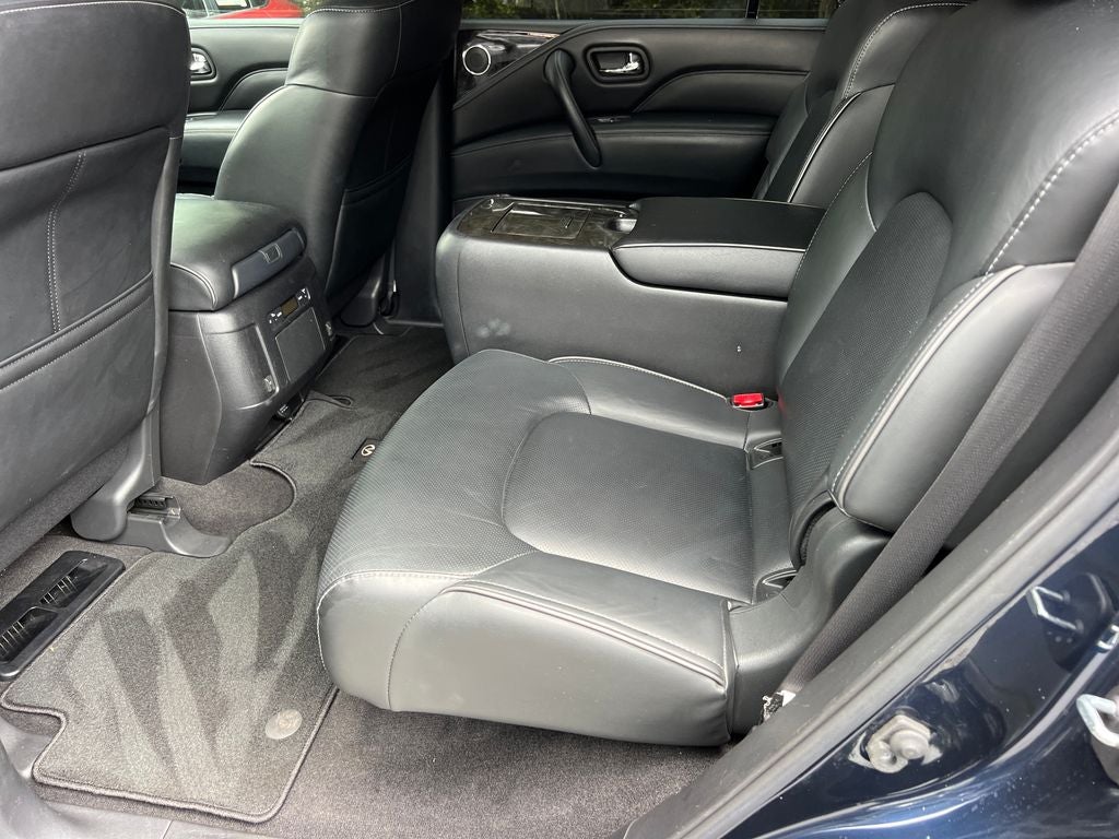 2021 INFINITI QX80 LUXE