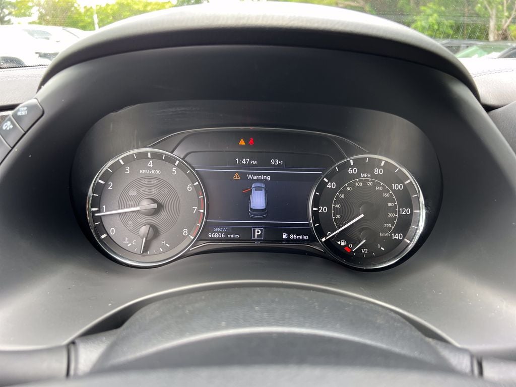2021 INFINITI QX80 LUXE