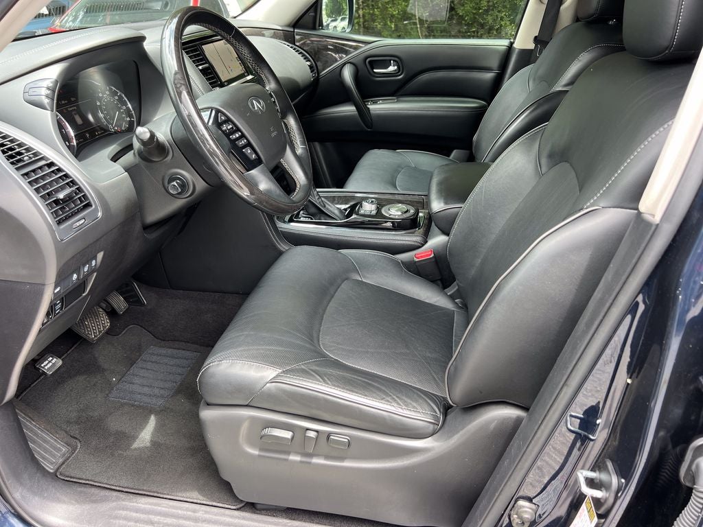 2021 INFINITI QX80 LUXE