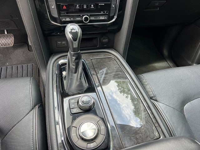 2021 INFINITI QX80 LUXE