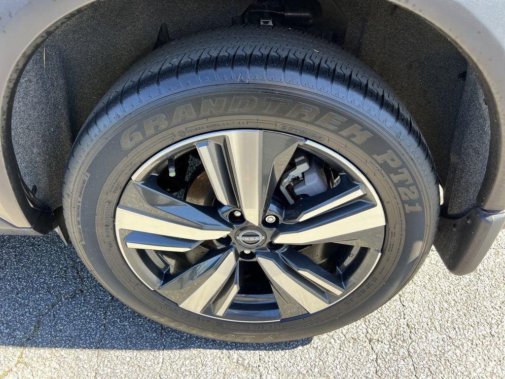 2024 Nissan Rogue SL