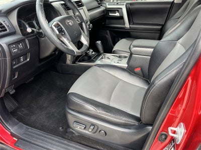 2017 Toyota 4Runner SR5 Premium