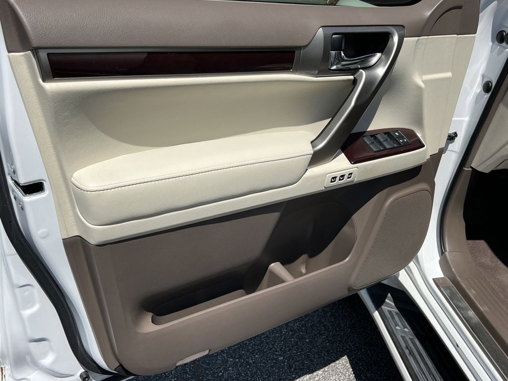 2017 Lexus GX 460